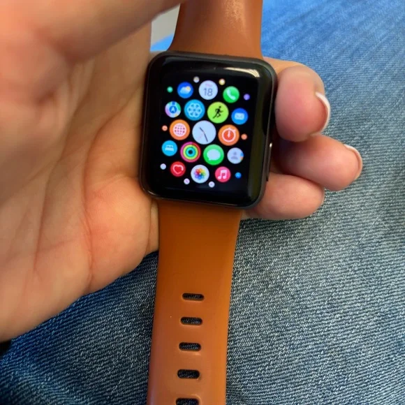Apple watch - Picture 2 of 3
